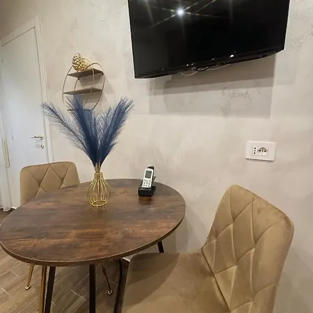 招待所 House Palma 那不勒斯