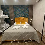 House Palma 4* Nápoly