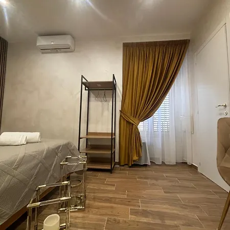 House Palma 4* Neapel